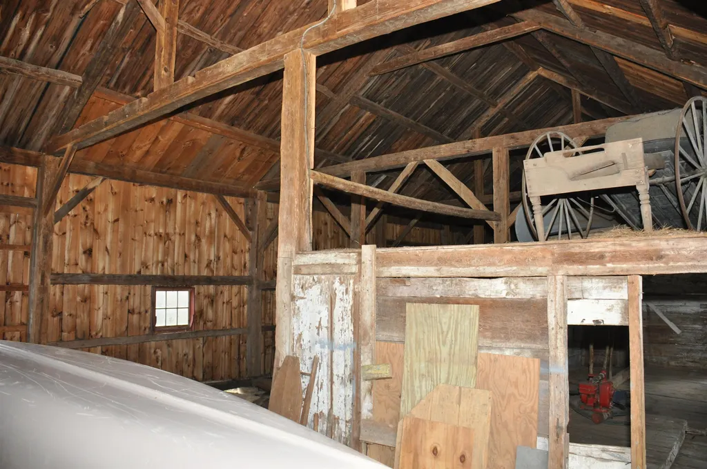 22 Wyman Road Loudon NH 03307
