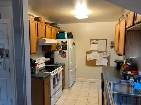 122 Woodbury Road Burlington VT 05408