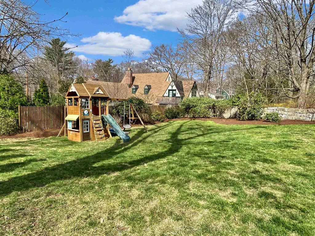 41 Auburn Street Concord NH 03301
