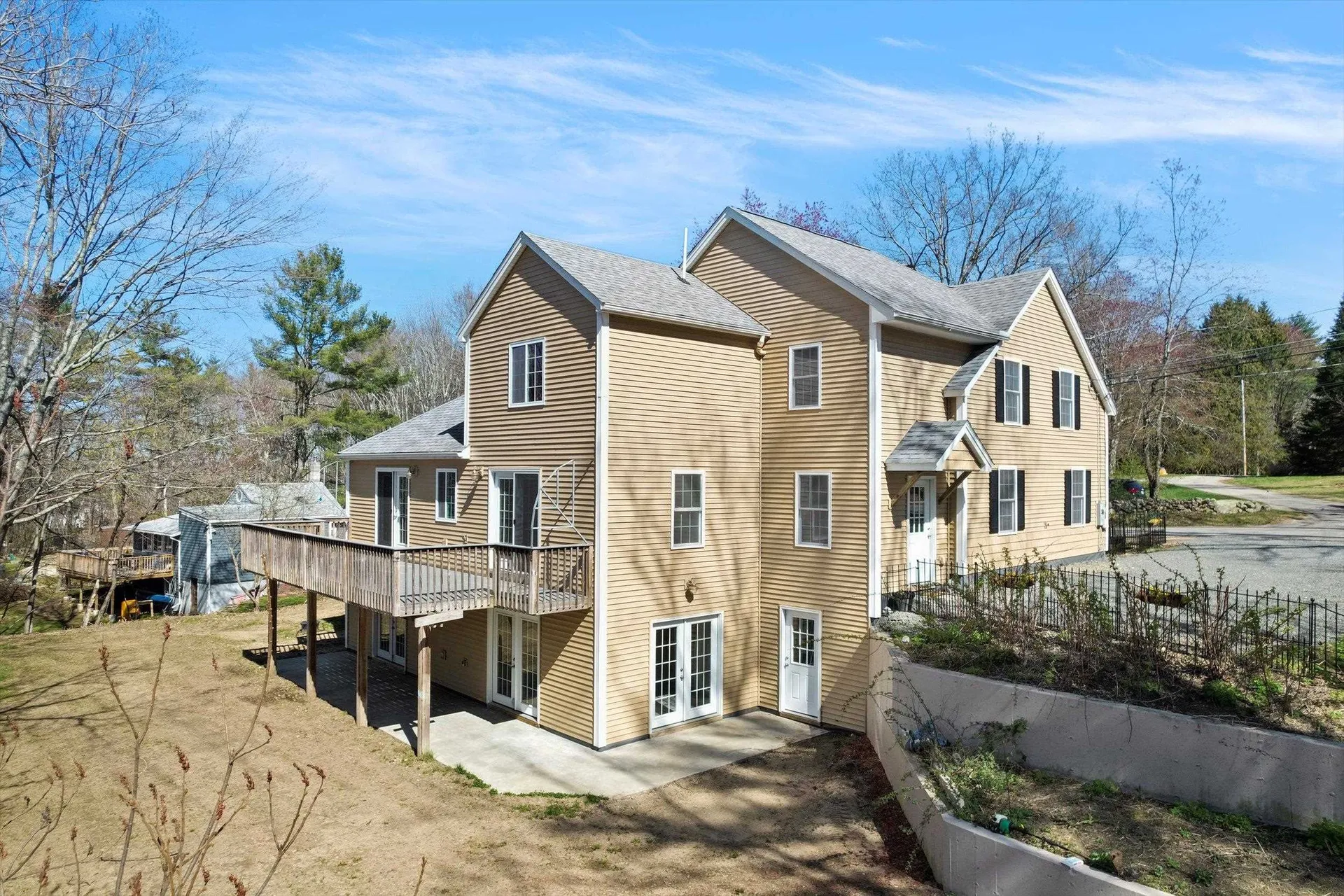 160 Hall Road Barrington NH 03825