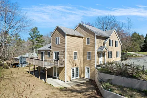 160 Hall Road Barrington NH 03825