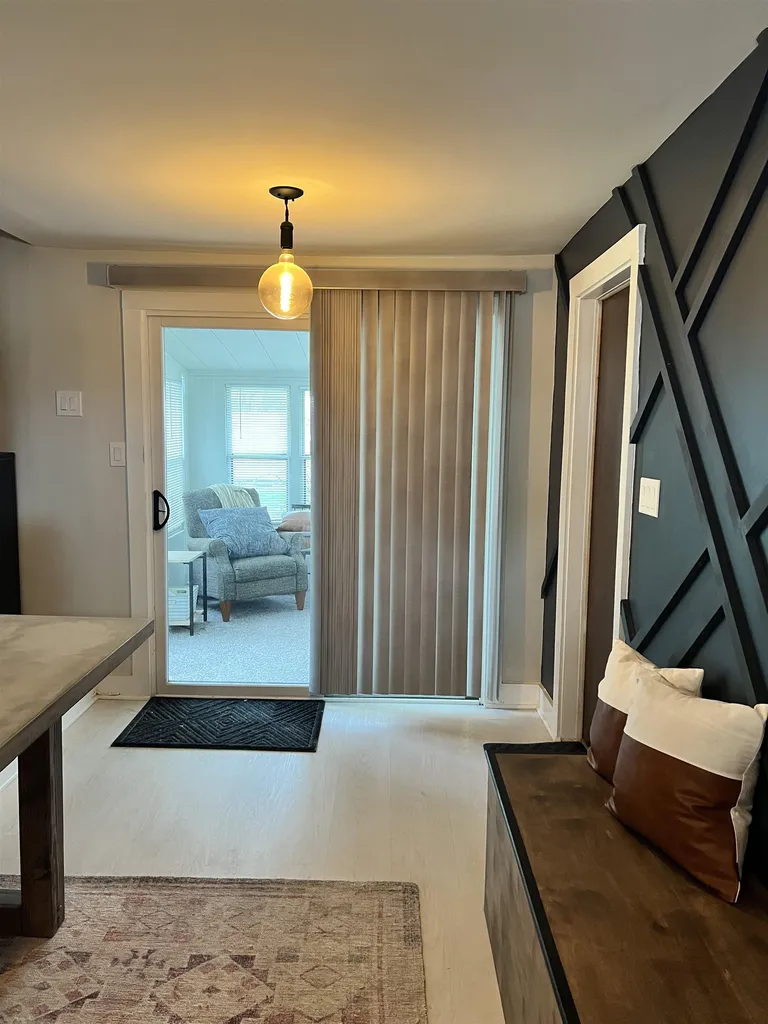 17 Coaker Avenue Hooksett NH 03106