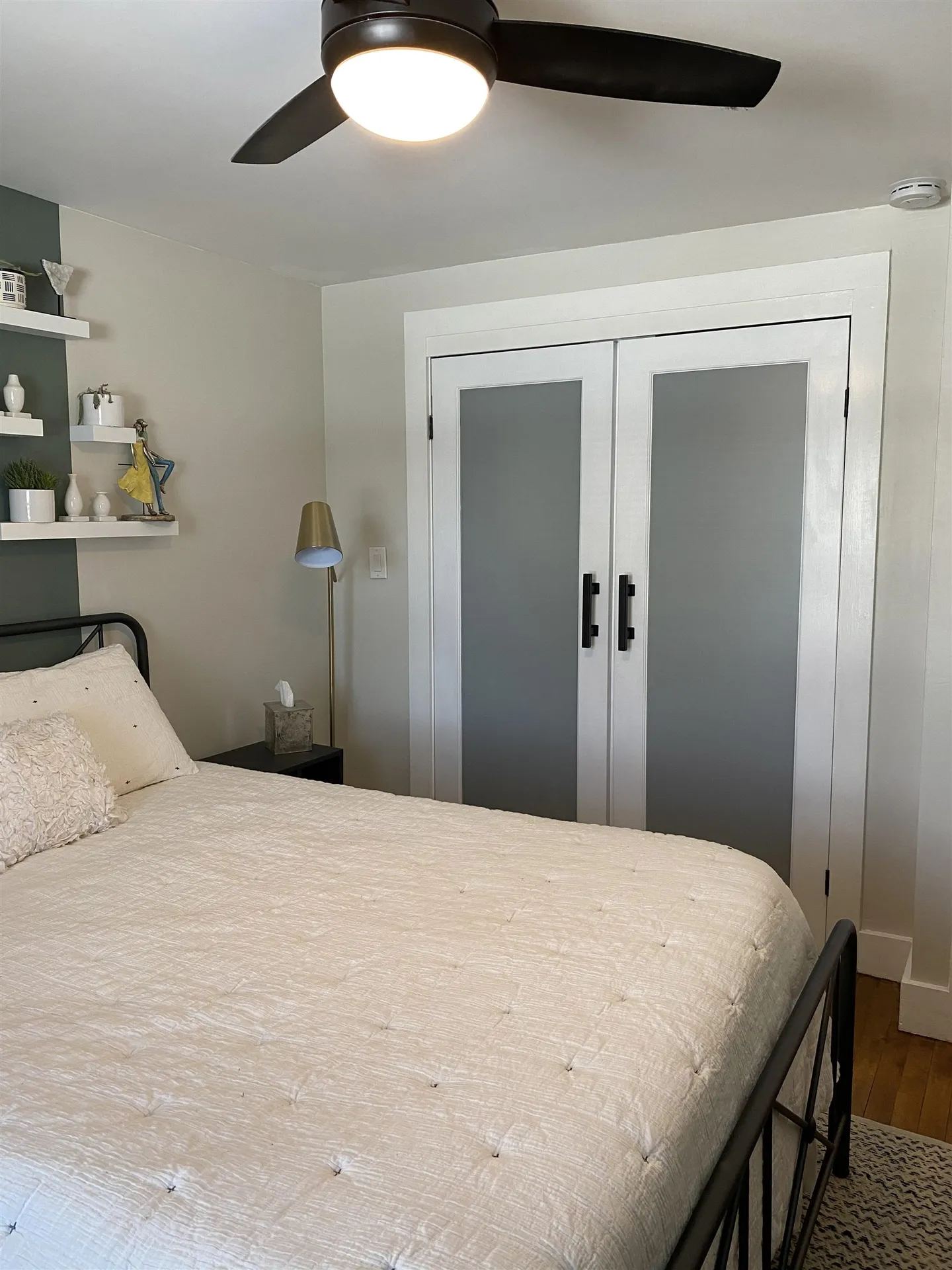 17 Coaker Avenue Hooksett NH 03106