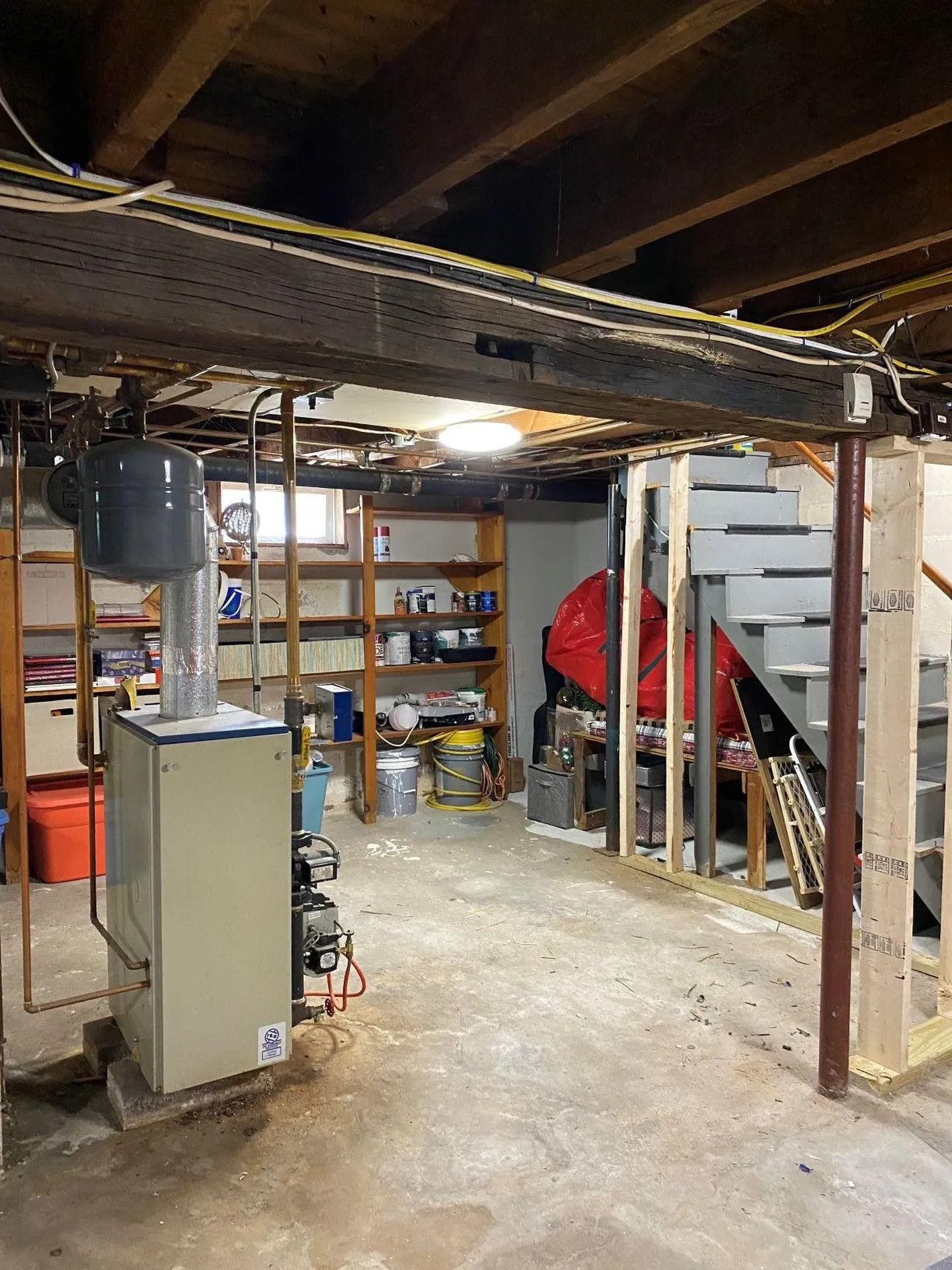 17 Coaker Avenue Hooksett NH 03106