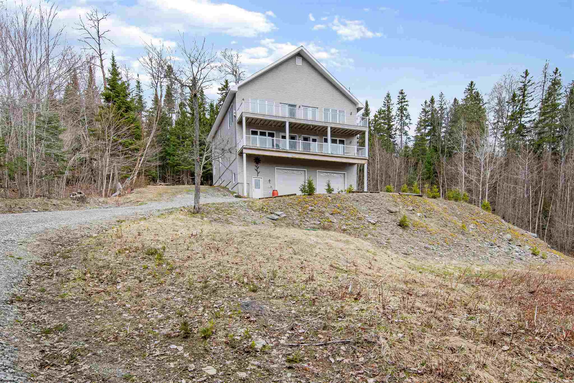 1903 N Main Street Pittsburg NH 03592