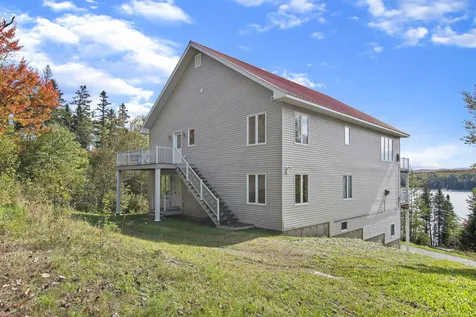 1903 N Main Street Pittsburg NH 03592