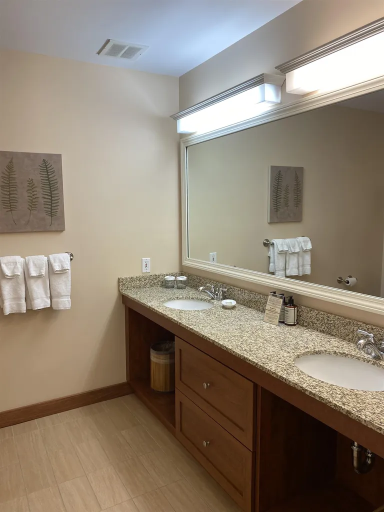 230 Qtr.2, 89 Grand Summit Way Dover VT 05356