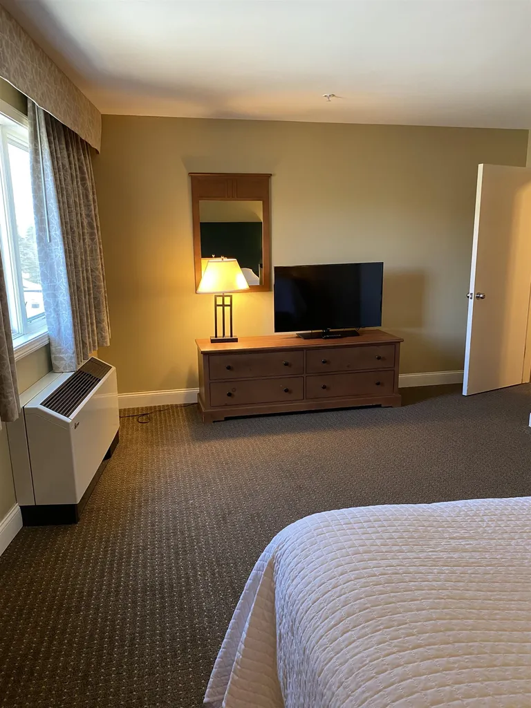 230 Qtr.2, 89 Grand Summit Way Dover VT 05356