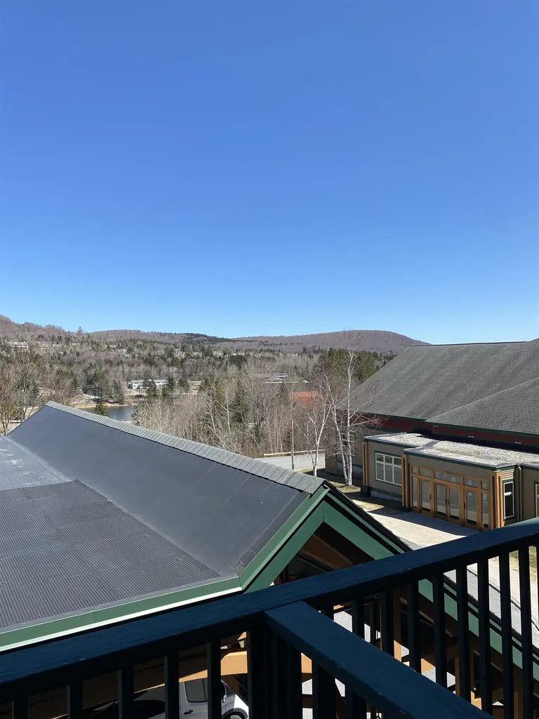 230 Qtr.2, 89 Grand Summit Way Dover VT 05356