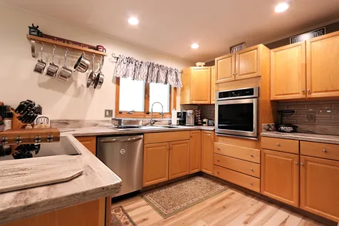 94 Hillside Lane Waterford VT 05819
