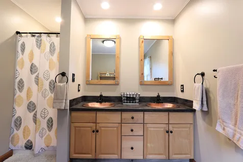94 Hillside Lane Waterford VT 05819