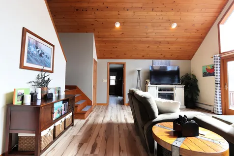 94 Hillside Lane Waterford VT 05819