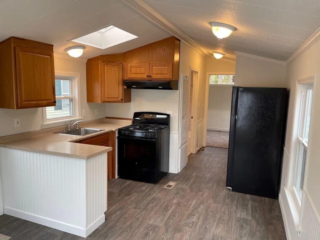 11 Brookwood Drive Salem NH 03079