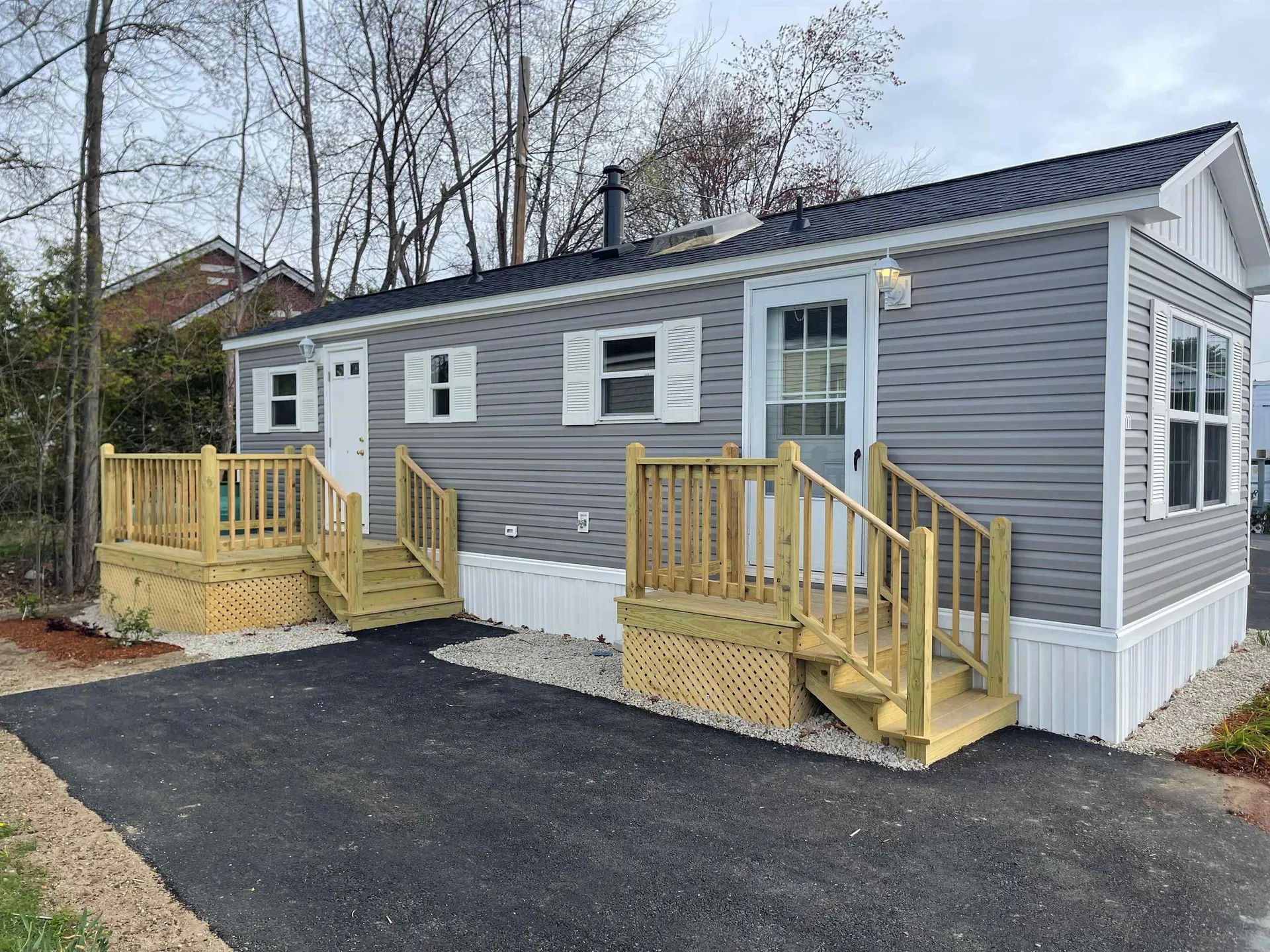 11 Brookwood Drive Salem NH 03079