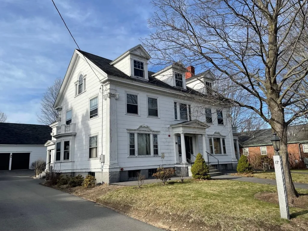 17 Harvard Street Laconia NH 03246
