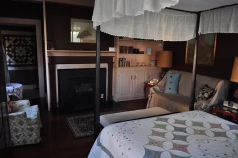 266 Main Street Chester VT 05143