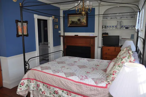 266 Main Street Chester VT 05143