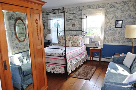 266 Main Street Chester VT 05143