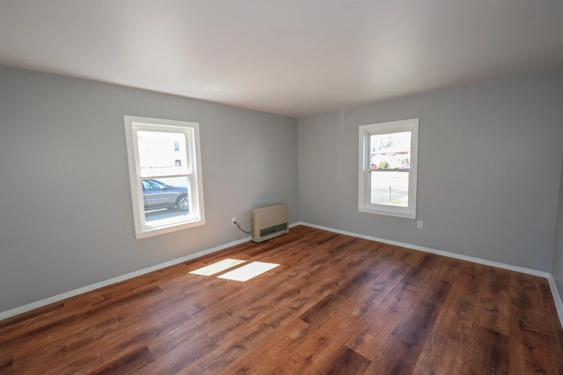 6 3rd Street Nashua NH 03060