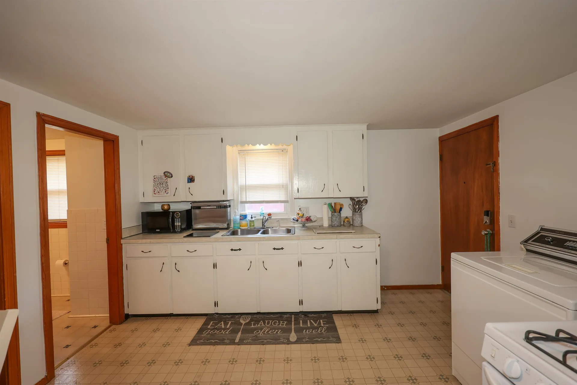 6 3rd Street Nashua NH 03060