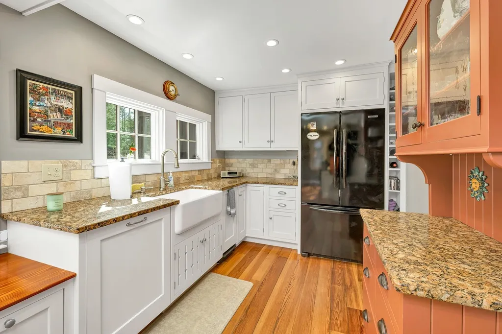 26 Lovejoy Lane Meredith NH 03253