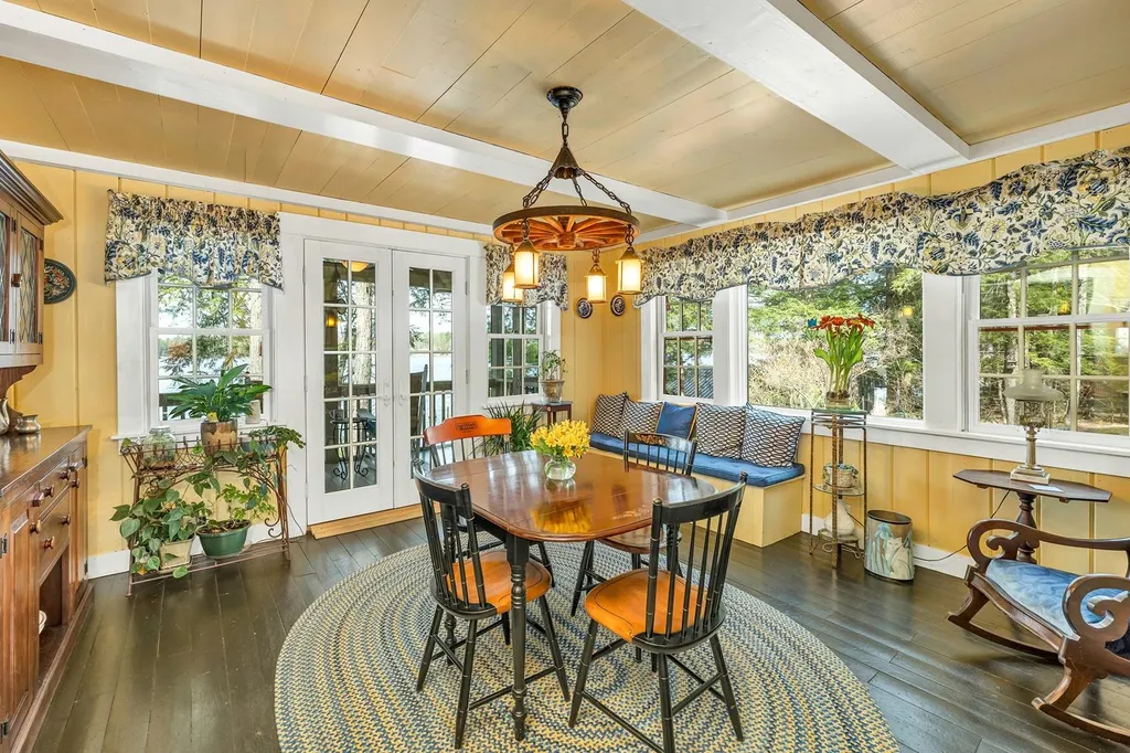 26 Lovejoy Lane Meredith NH 03253