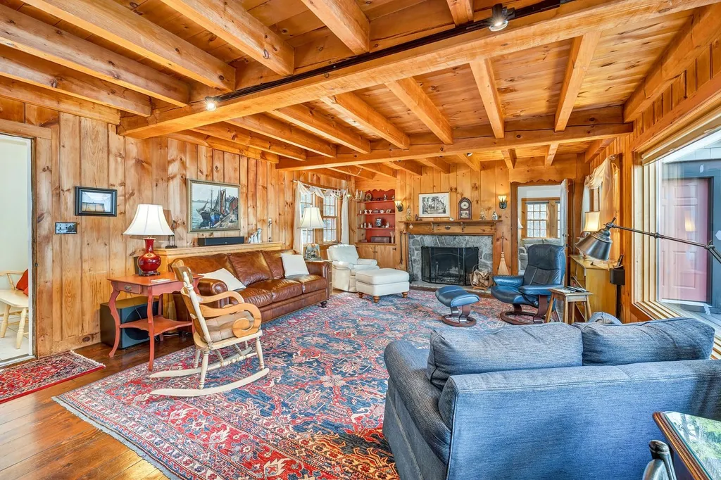 26 Lovejoy Lane Meredith NH 03253