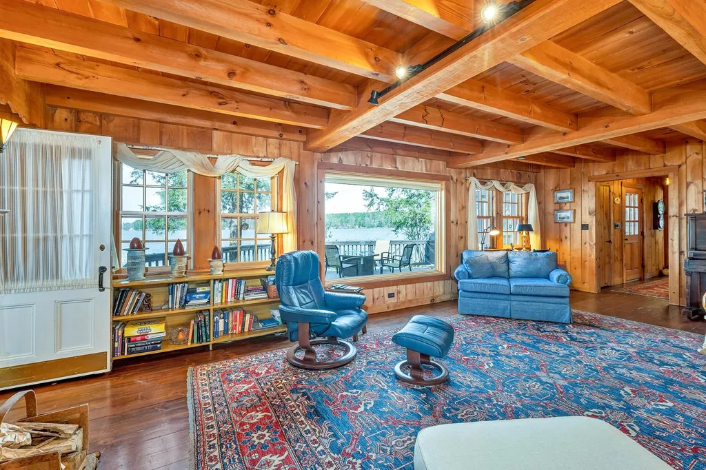 26 Lovejoy Lane Meredith NH 03253