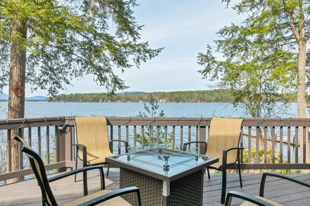 26 Lovejoy Lane Meredith NH 03253