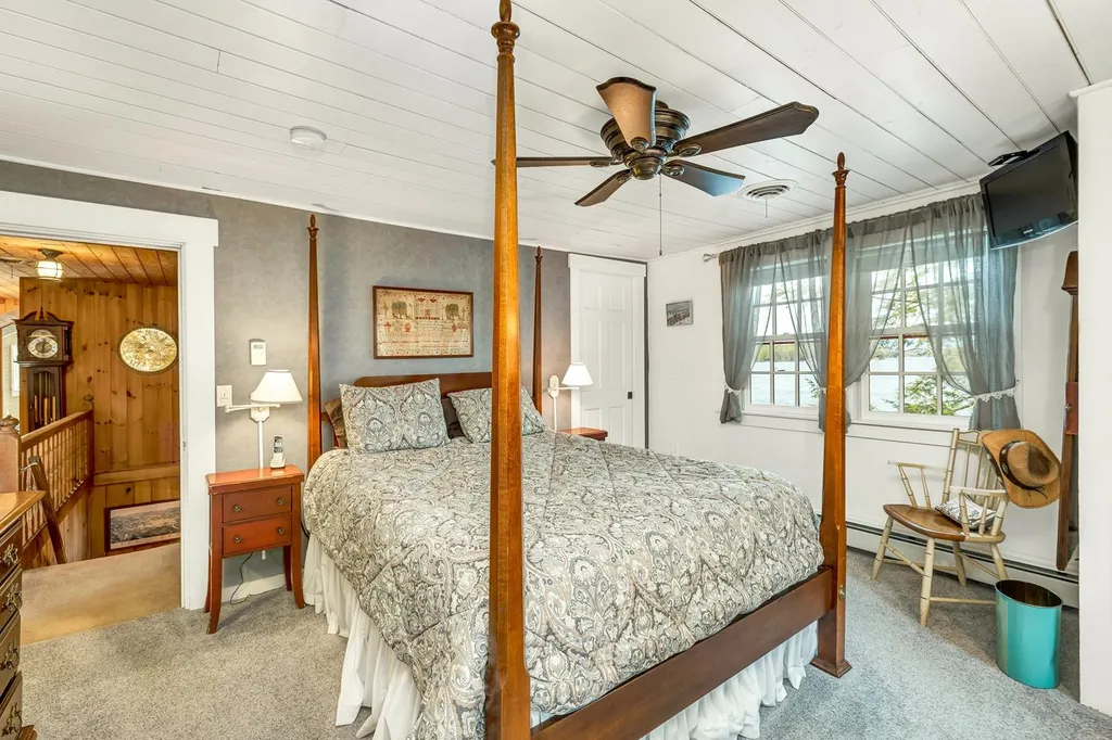 26 Lovejoy Lane Meredith NH 03253