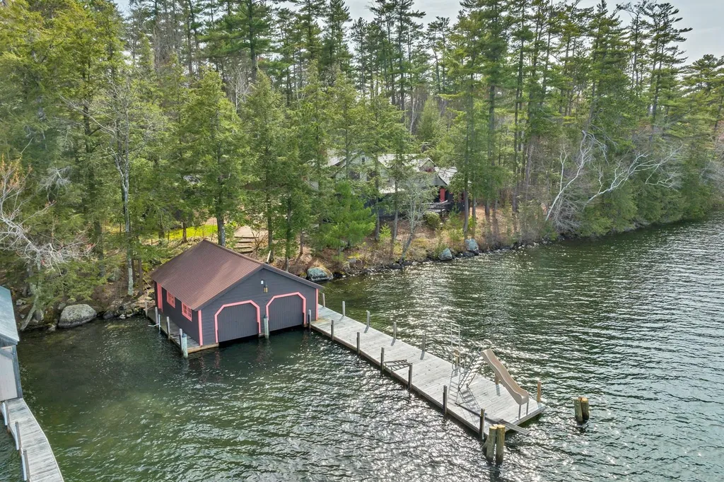 26 Lovejoy Lane Meredith NH 03253