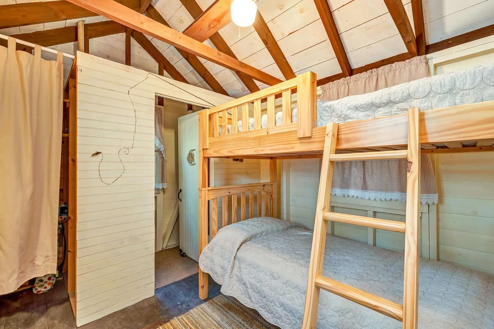 26 Lovejoy Lane Meredith NH 03253