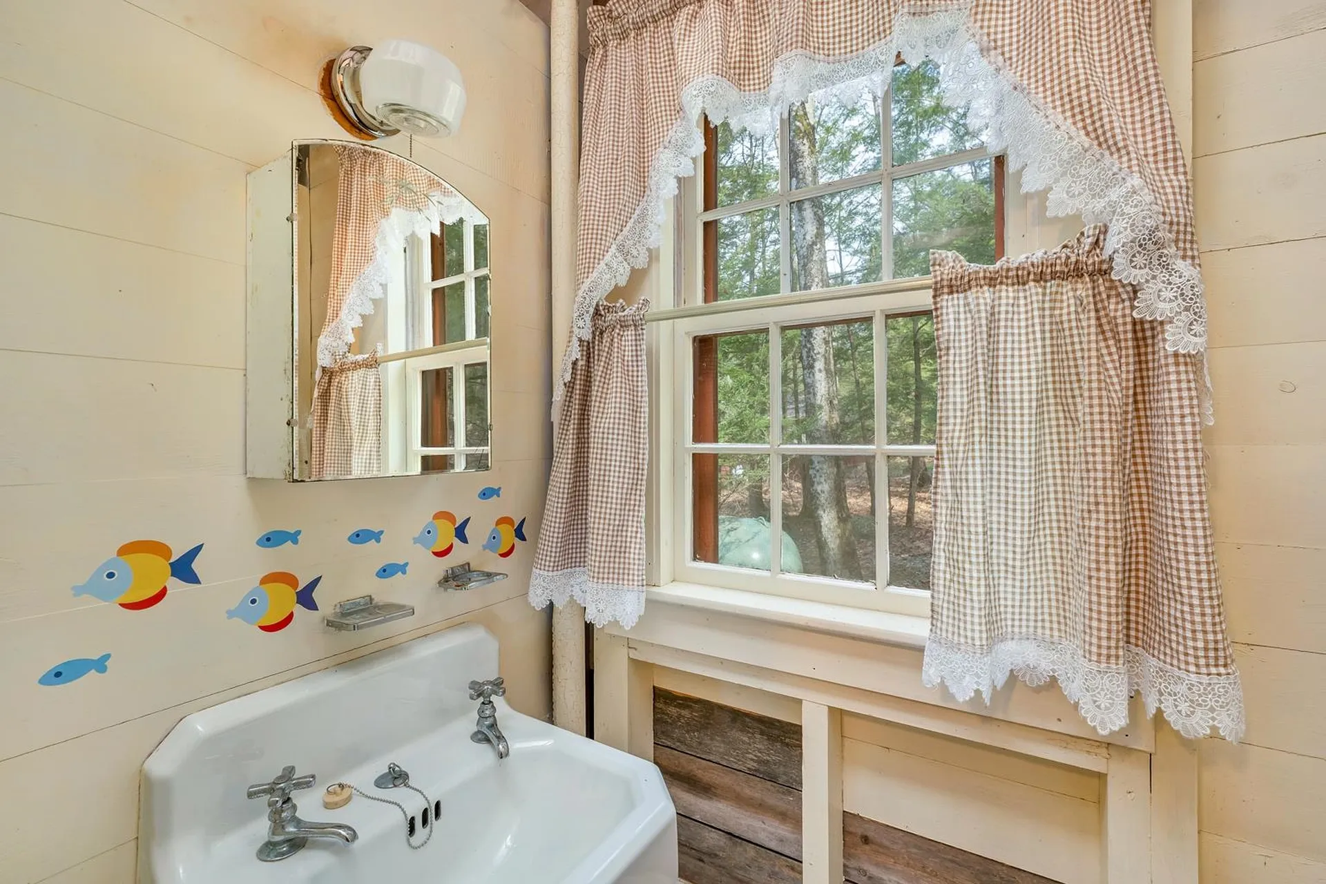 26 Lovejoy Lane Meredith NH 03253