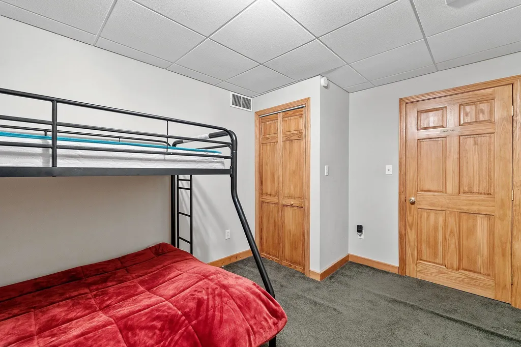 16 Margo Lane Tamworth NH 03817