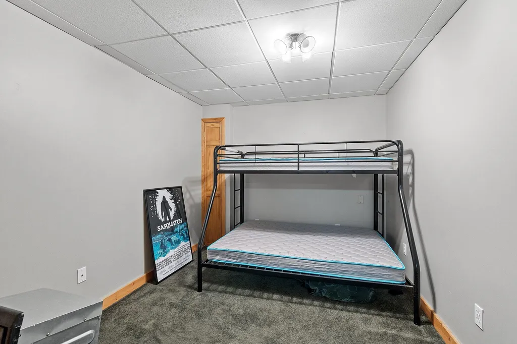 16 Margo Lane Tamworth NH 03817