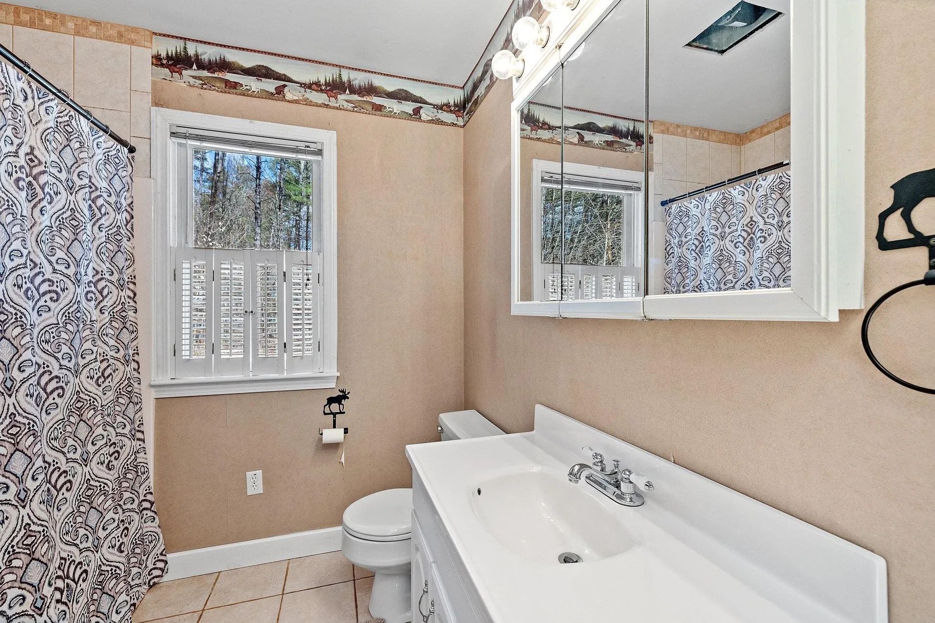 16 Margo Lane Tamworth NH 03817