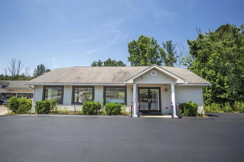 57 Rockingham Road Windham NH 03087