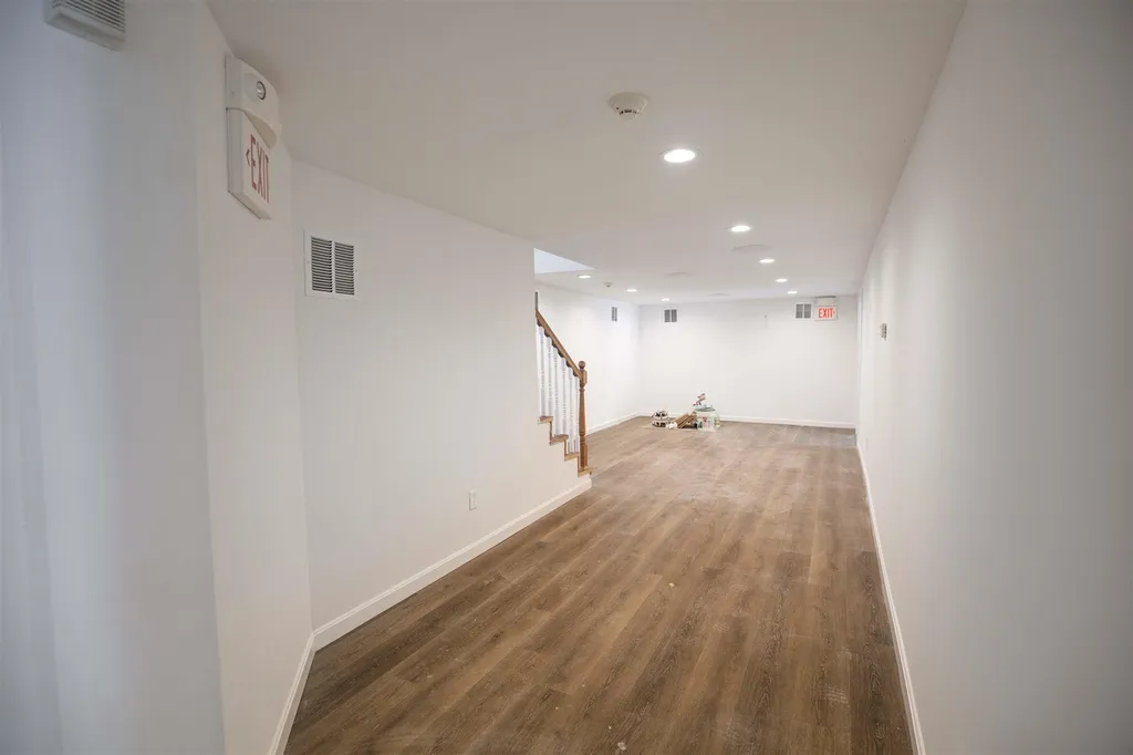 57 Rockingham Road Windham NH 03087