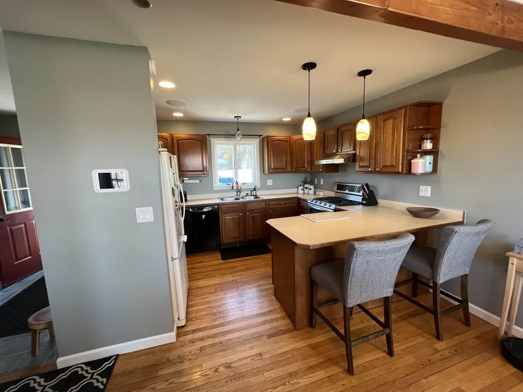 690 Middlebrook Road Ferrisburgh VT 05456