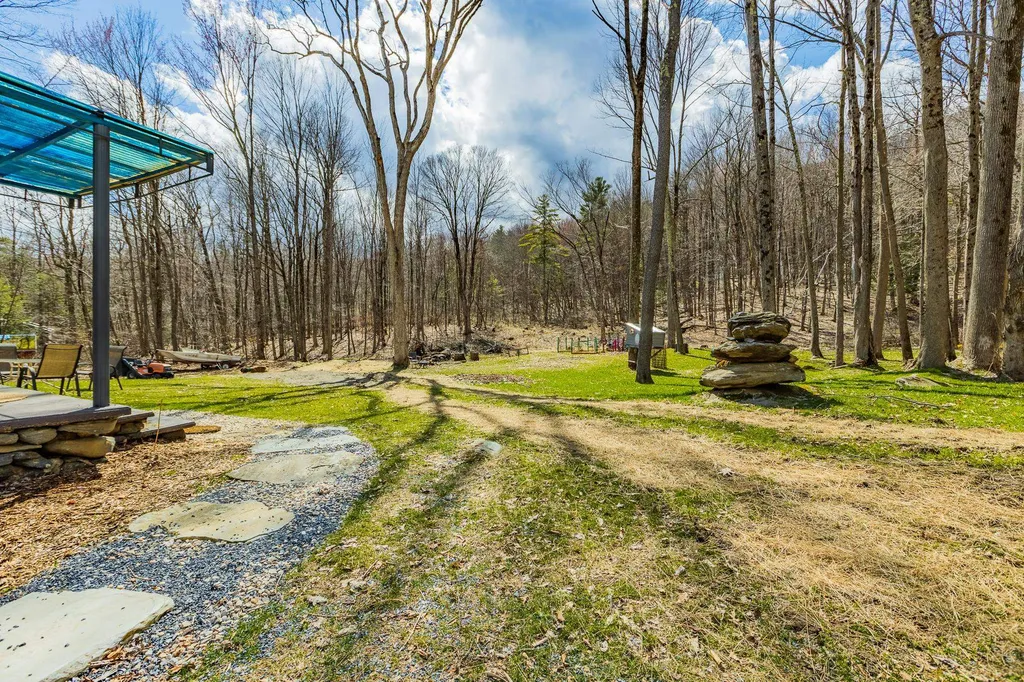 1116 Old West Road Arlington VT 05250