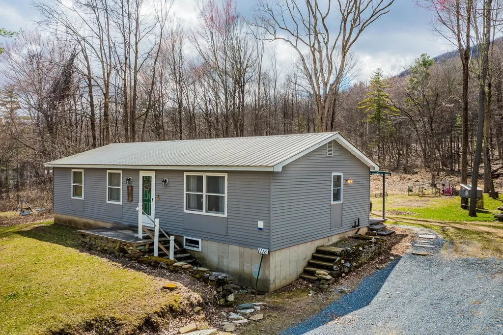 1116 Old West Road Arlington VT 05250