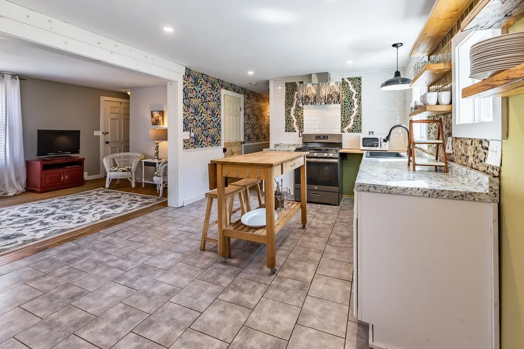 1116 Old West Road Arlington VT 05250