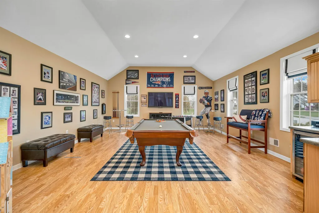 24 Whittier Road Merrimack NH 03054