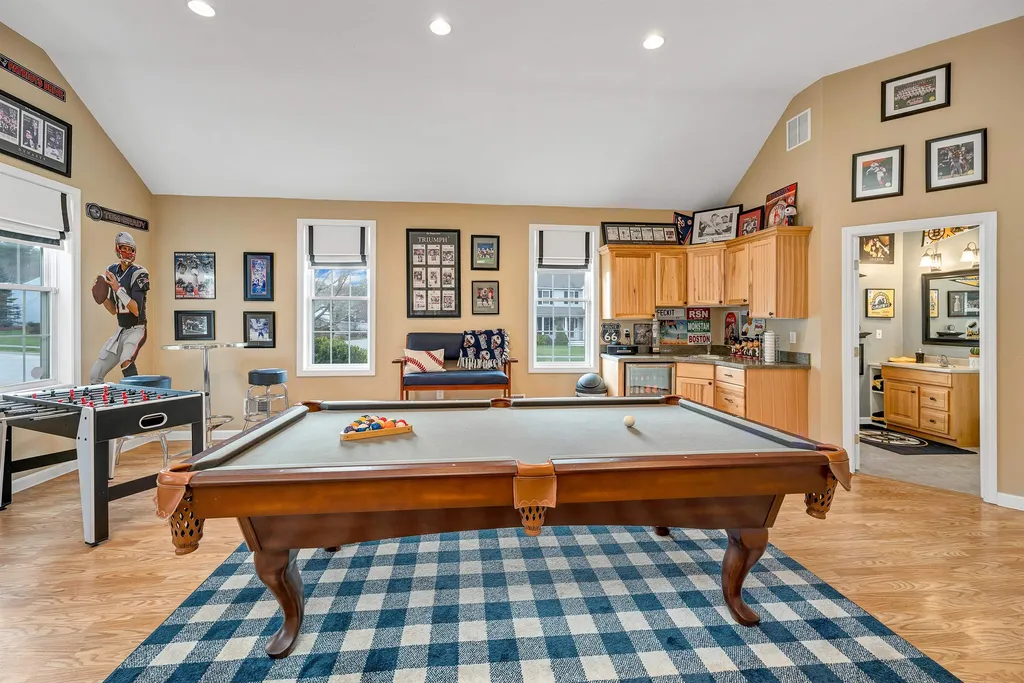 24 Whittier Road Merrimack NH 03054