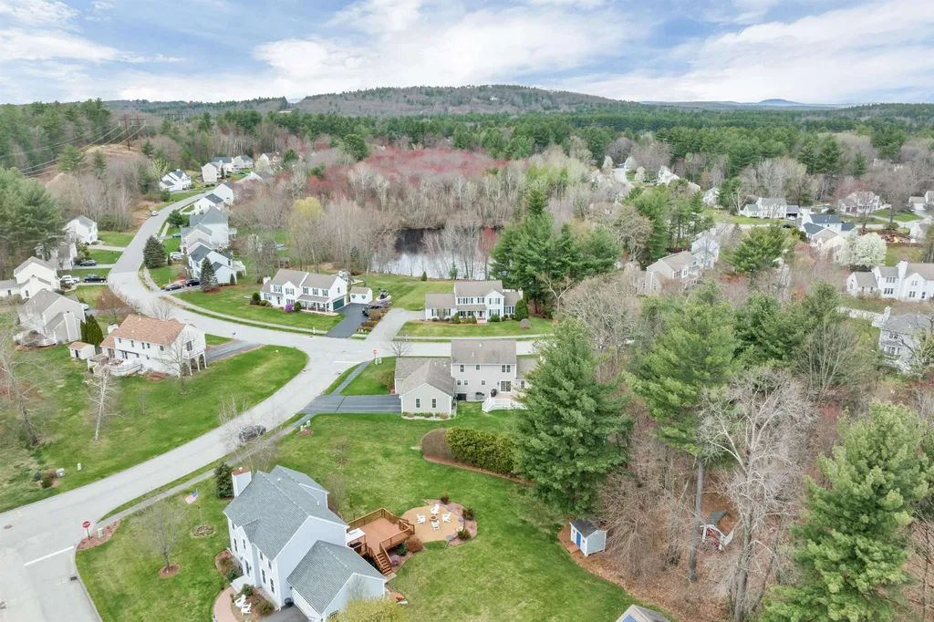 24 Whittier Road Merrimack NH 03054