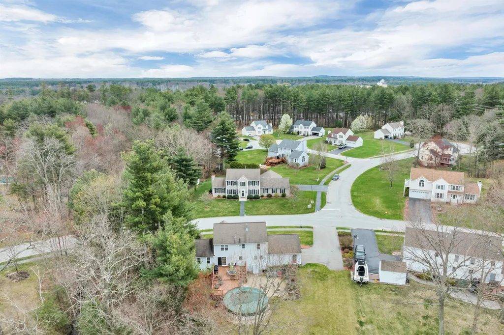 24 Whittier Road Merrimack NH 03054