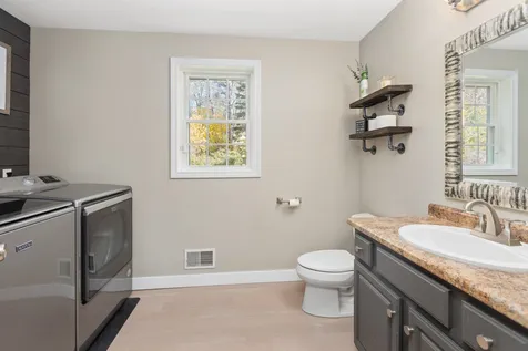 3 Lang Road Deerfield NH 03037