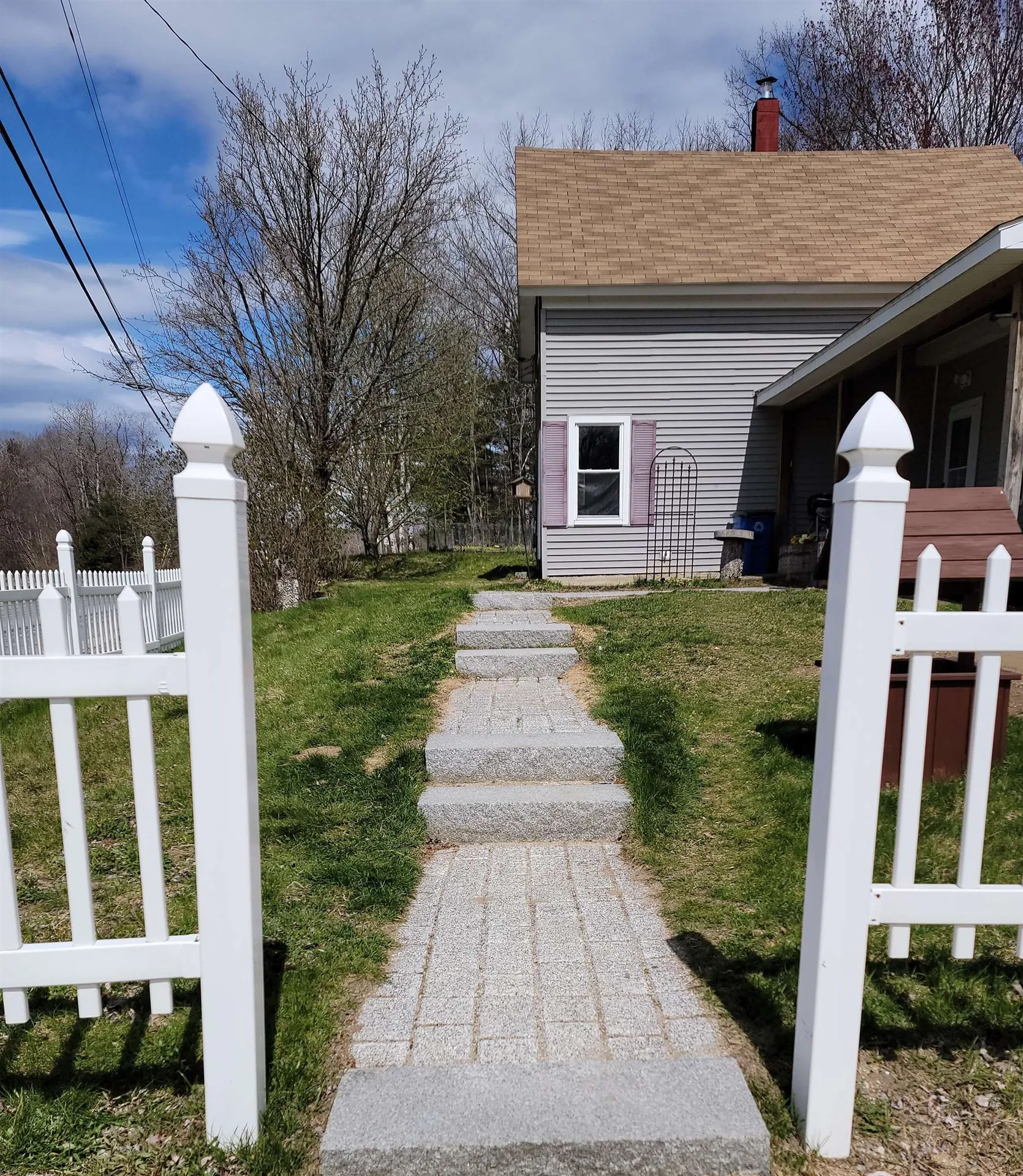 11 North Bennington Road Bennington NH 03442
