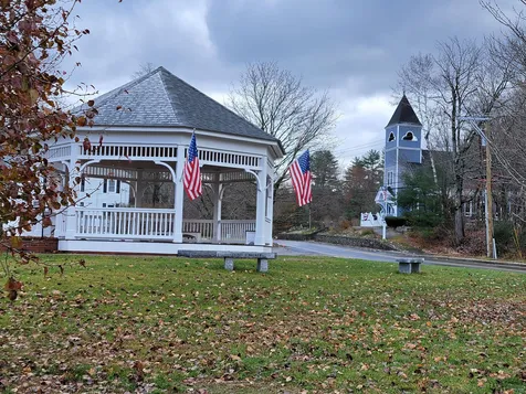 11 North Bennington Road Bennington NH 03442
