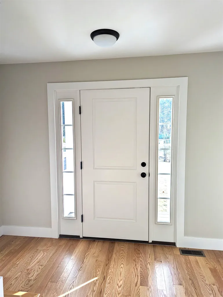 5 Bryson Lane Lee NH 03861